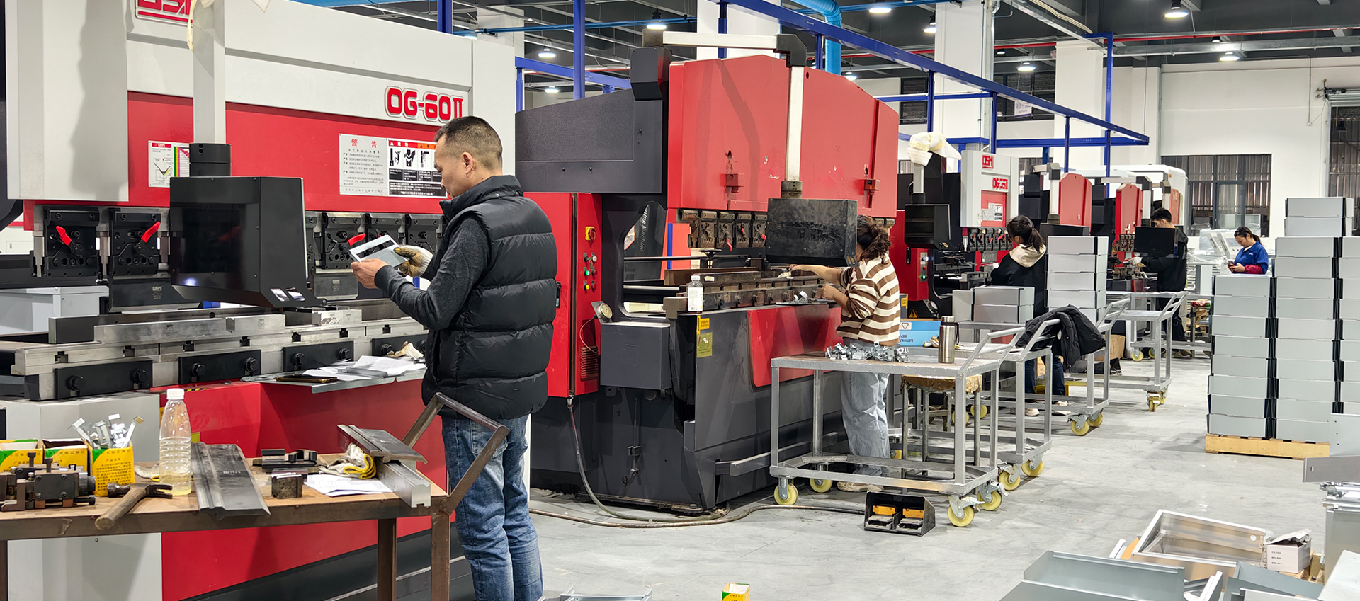 黒いメールボックス